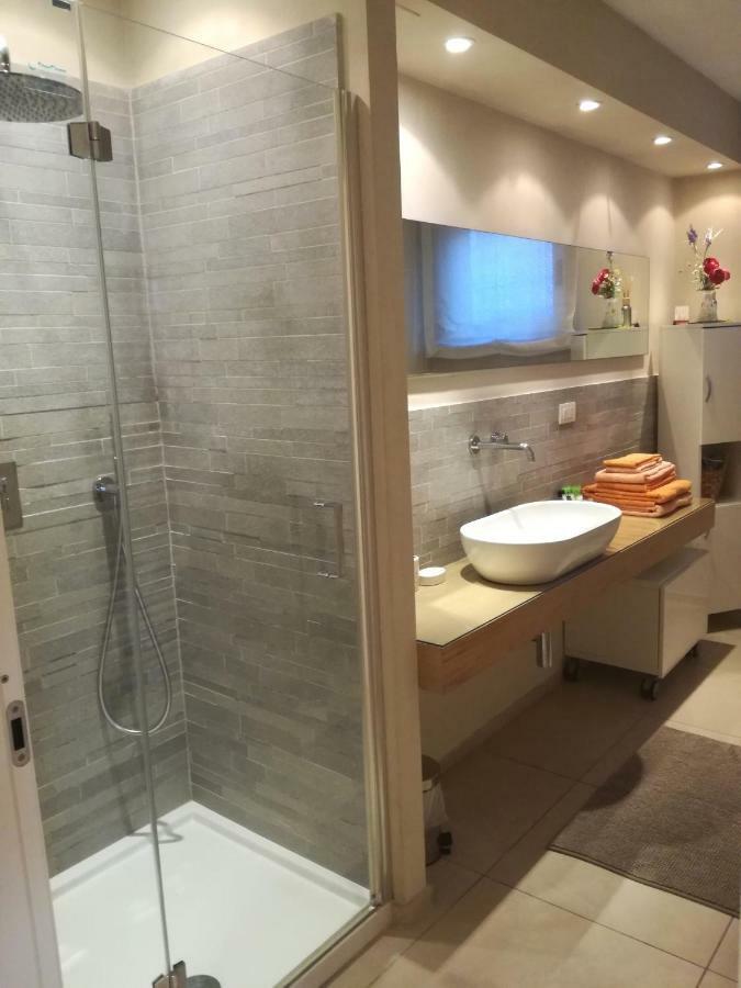 Appartement Il Glicine Di Lucques Extérieur photo