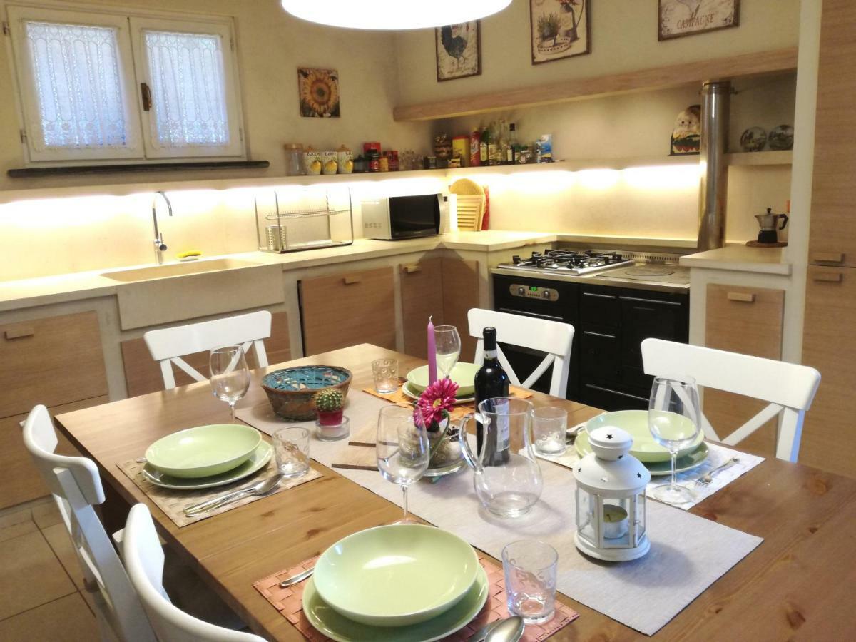 Appartement Il Glicine Di Lucques Extérieur photo